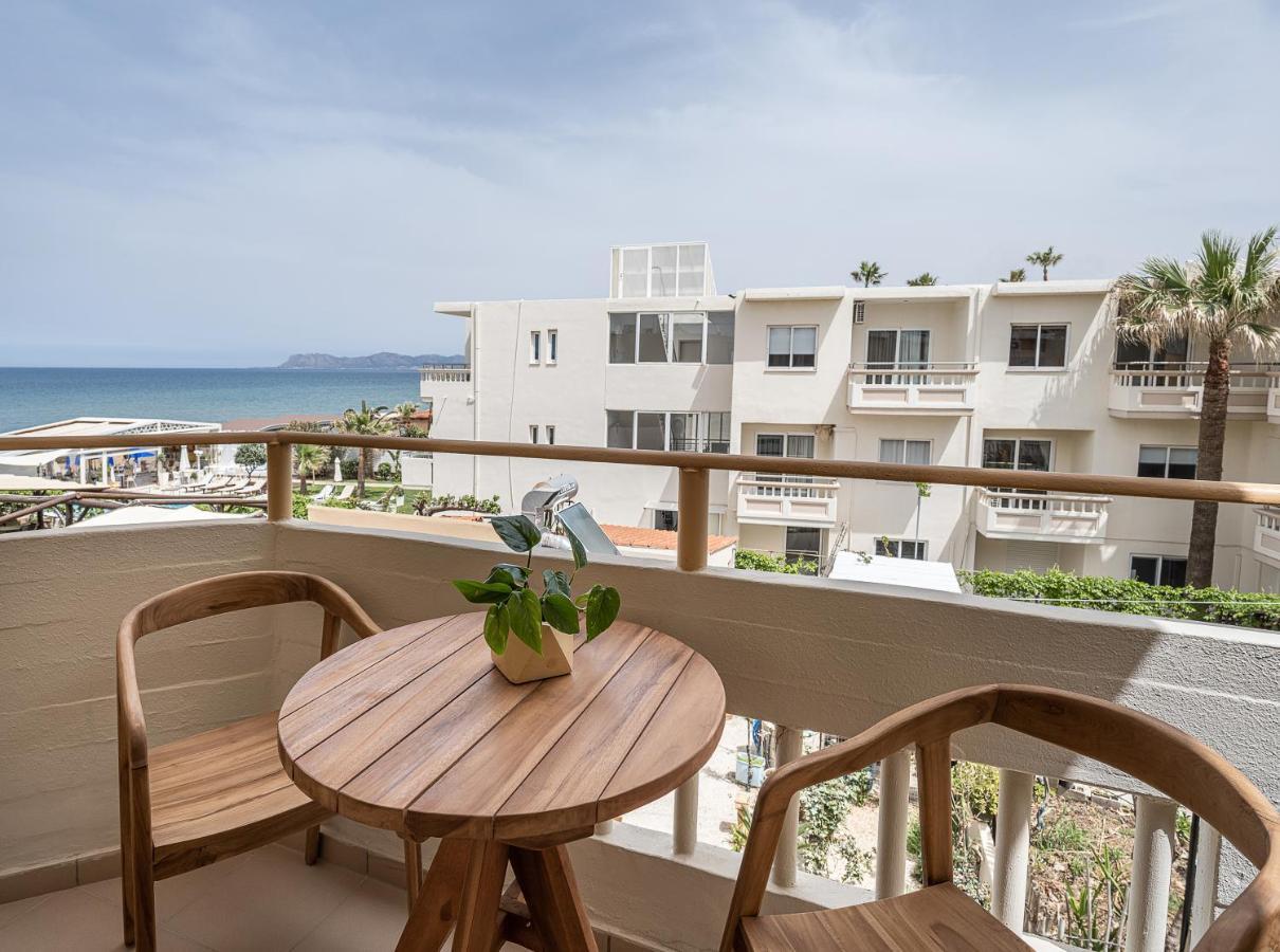 Esperides Beach Hotel Apartments Stalos Exterior photo