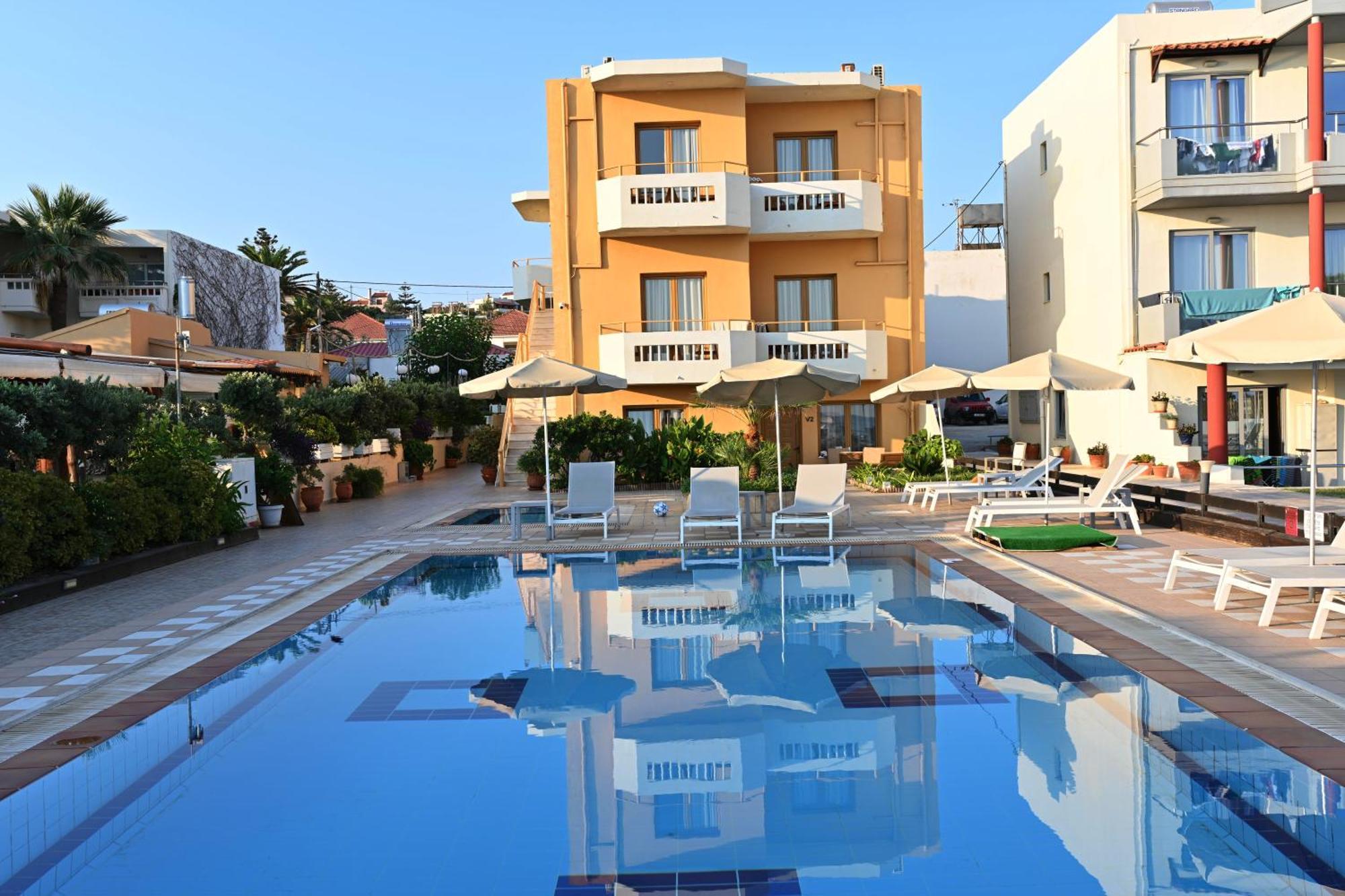 Esperides Beach Hotel Apartments Stalos Exterior photo